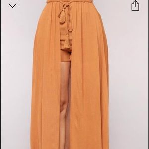 Walk All Day Overlay Shorts - Camel